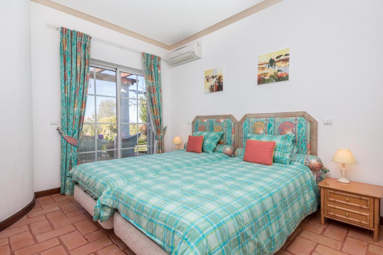 Peaceful 4Br Villa On Gramacho Golf Resort W/ Private Pool Lagoa  Buitenkant foto