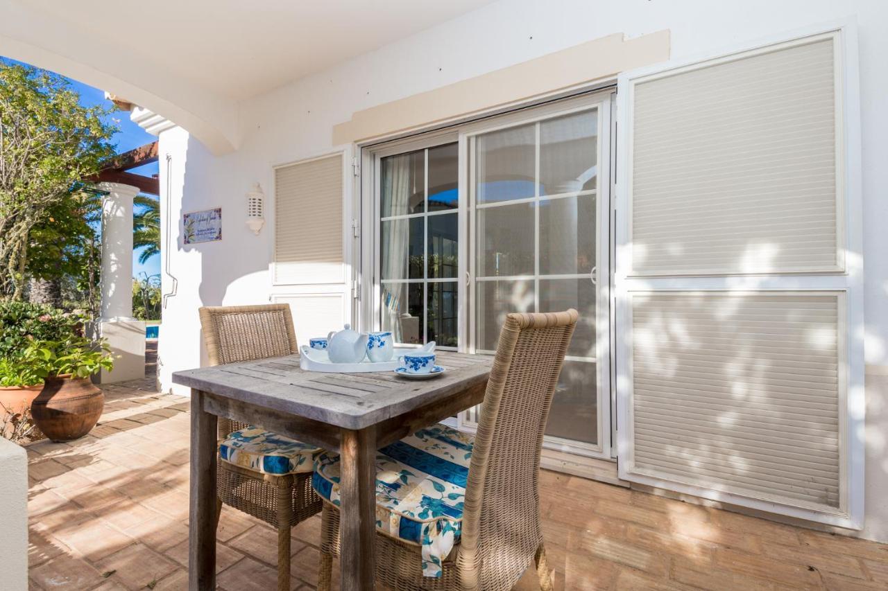 Peaceful 4Br Villa On Gramacho Golf Resort W/ Private Pool Lagoa  Buitenkant foto