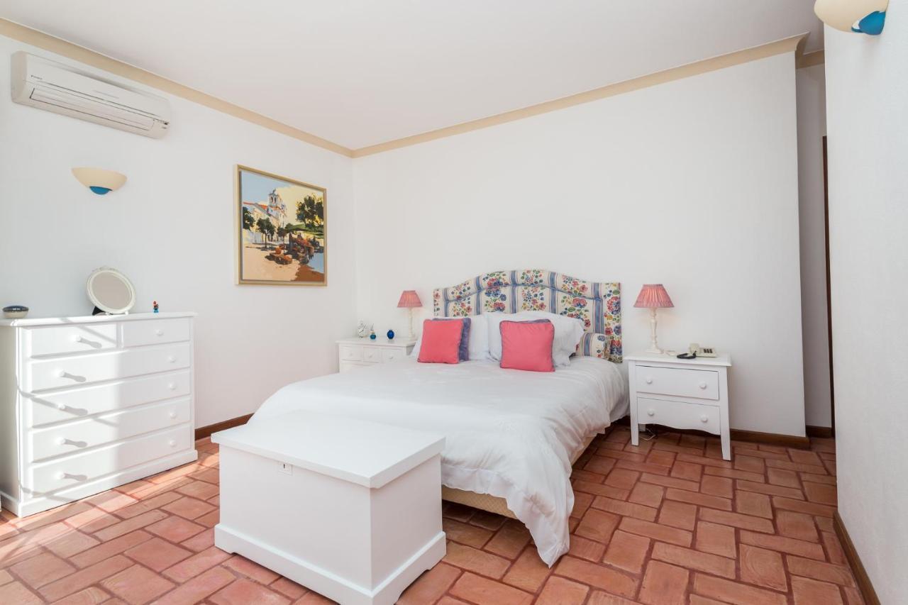 Peaceful 4Br Villa On Gramacho Golf Resort W/ Private Pool Lagoa  Buitenkant foto