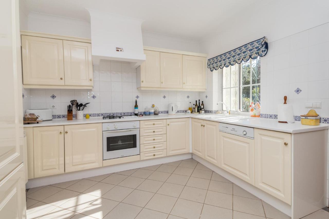 Peaceful 4Br Villa On Gramacho Golf Resort W/ Private Pool Lagoa  Buitenkant foto