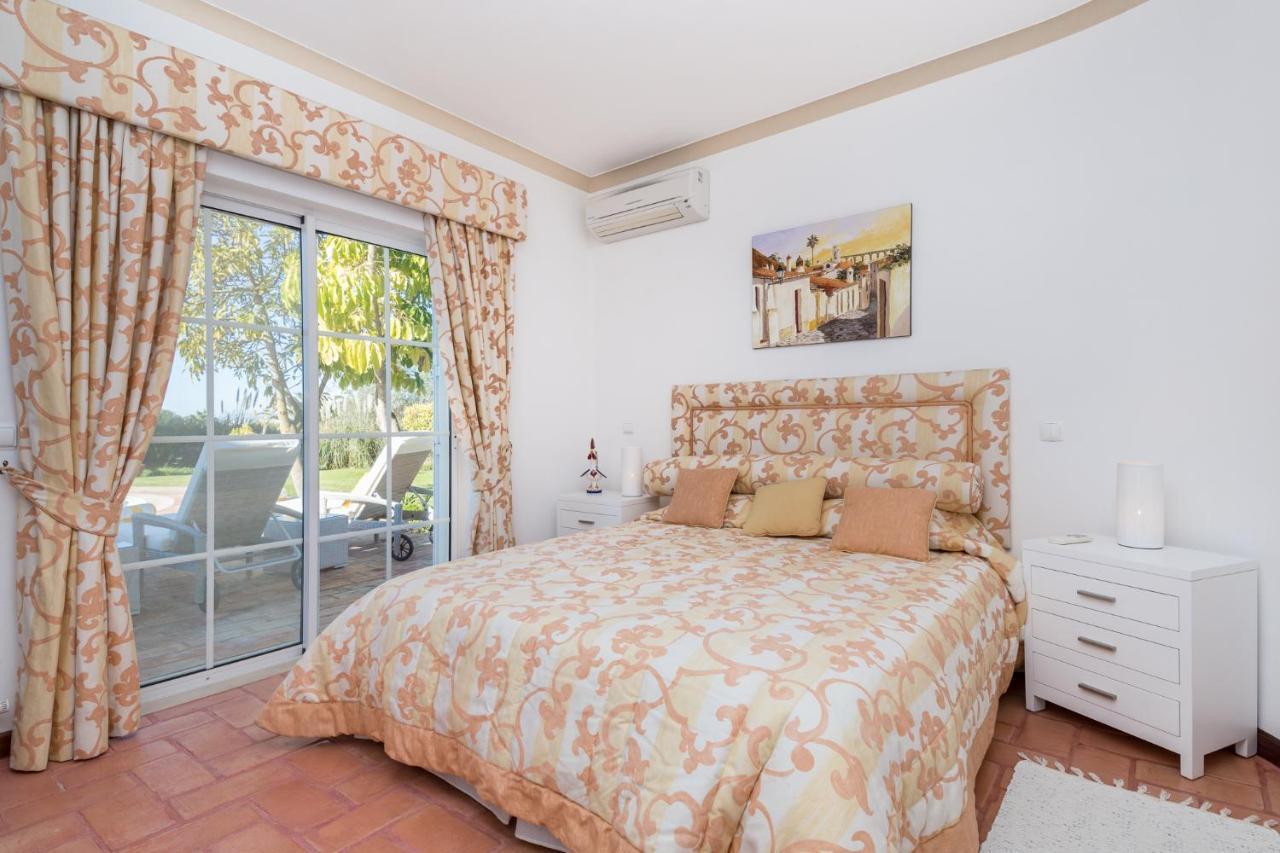 Peaceful 4Br Villa On Gramacho Golf Resort W/ Private Pool Lagoa  Buitenkant foto